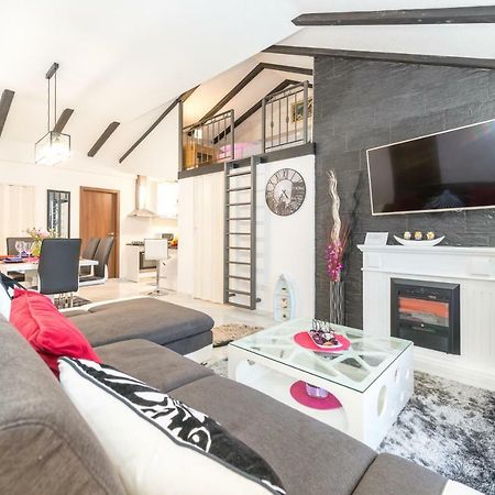 Tranquility And Nature In 4 Bedroom With Sea View Mokošica Екстериор снимка