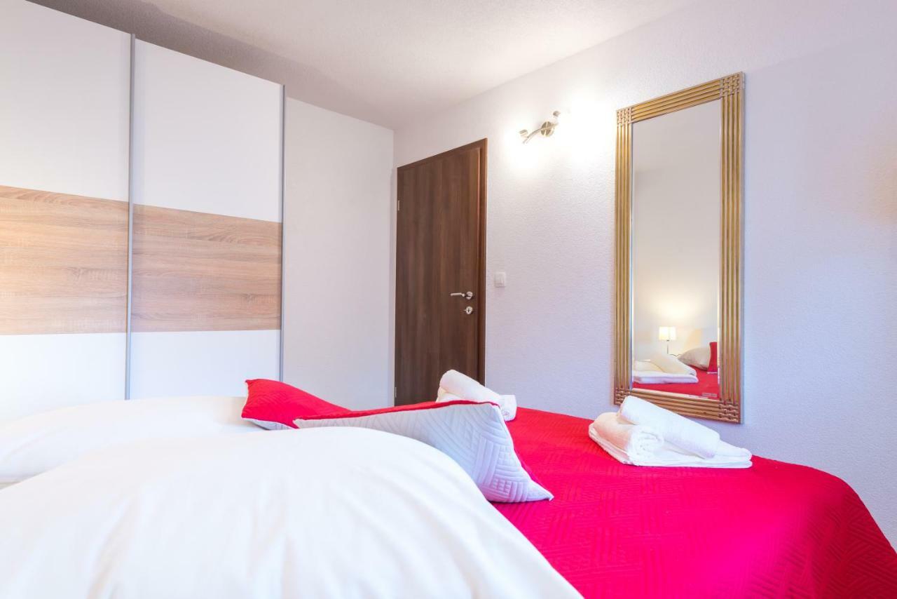 Tranquility And Nature In 4 Bedroom With Sea View Mokošica Екстериор снимка
