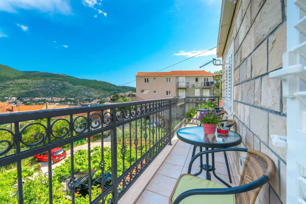 Tranquility And Nature In 4 Bedroom With Sea View Mokošica Екстериор снимка